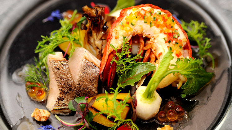 出身地の食材を使ったお料理や、ご家族の思い出のメニューなど、おふたりの気持ちをカタチにしたメニューをご提案します。