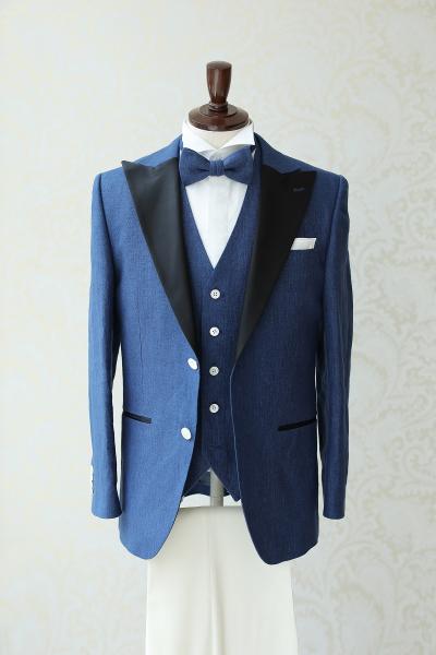 一見デニム生地にも見えるリネン素材のタキシード