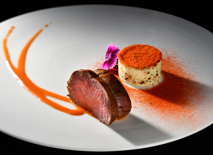 九州各地から厳選した素材を使用した創作料理